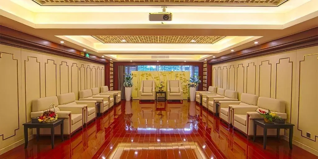Nanhai Oil Hotel Zhuhai China