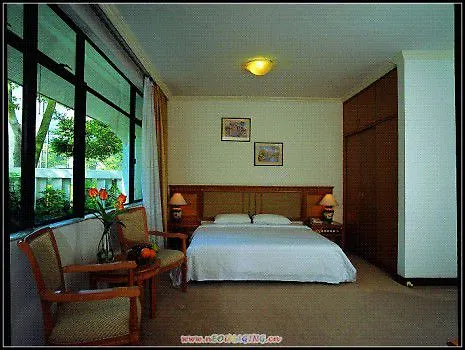 Nanhai Oil Hotel Zhuhai 4*,  China