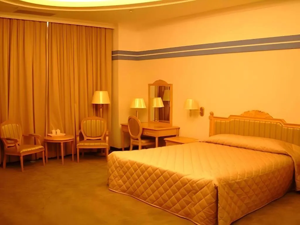 Nanhai Oil Hotel Zhuhai